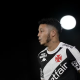Adson em ação pelo Vasco no Brasileirão — Foto: Thiago Ribeiro/AGIF